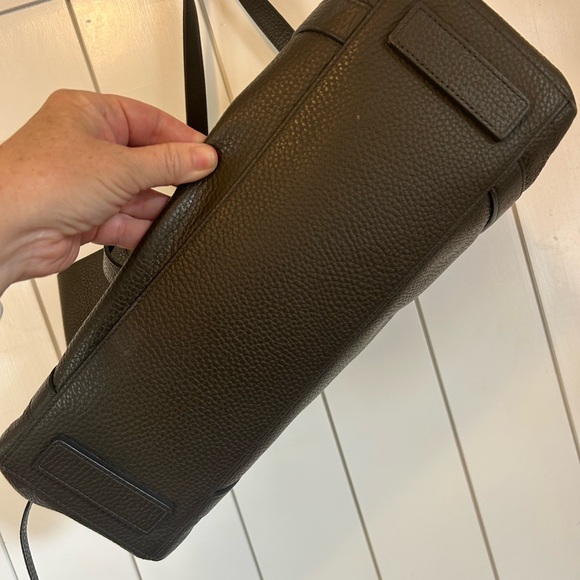 All Saints moss green leather tote with top zipper, pouch and original dust bag - Picture 4 of 17